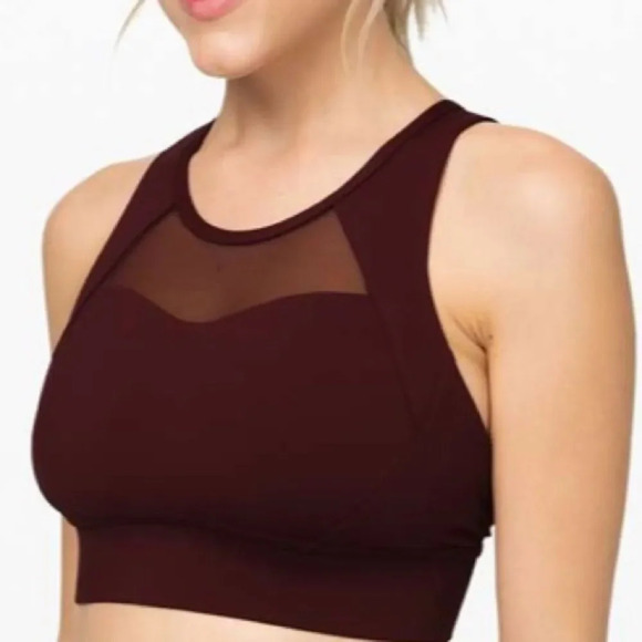 Lululemon sz 4 Breathe it In Bra *Medium Support, C/D Cup, great condition - Picture 2 of 12